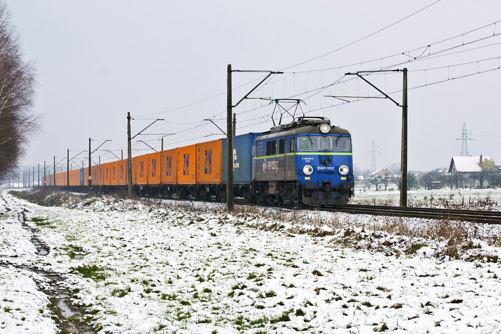 EU07-1512