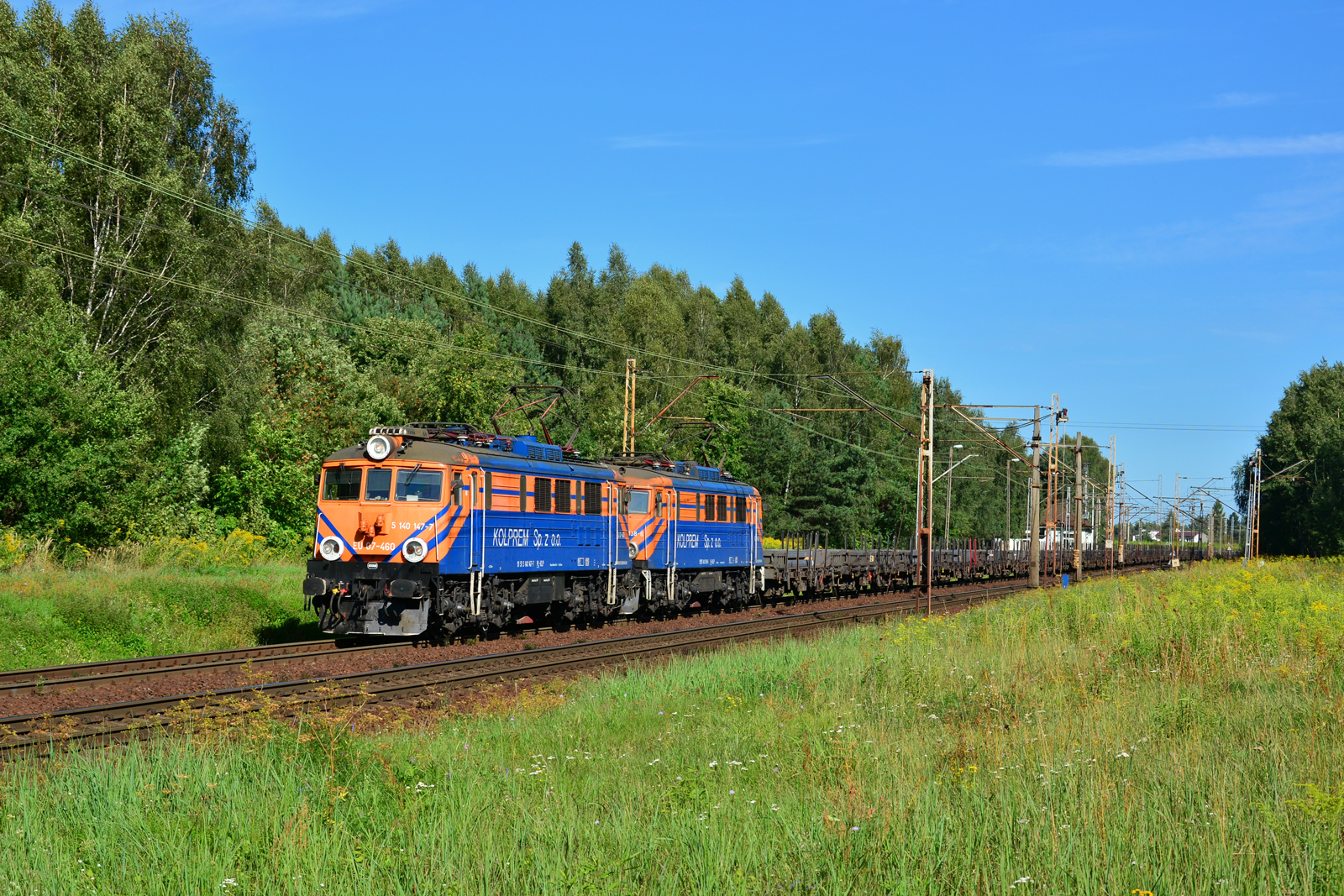 EU07-460