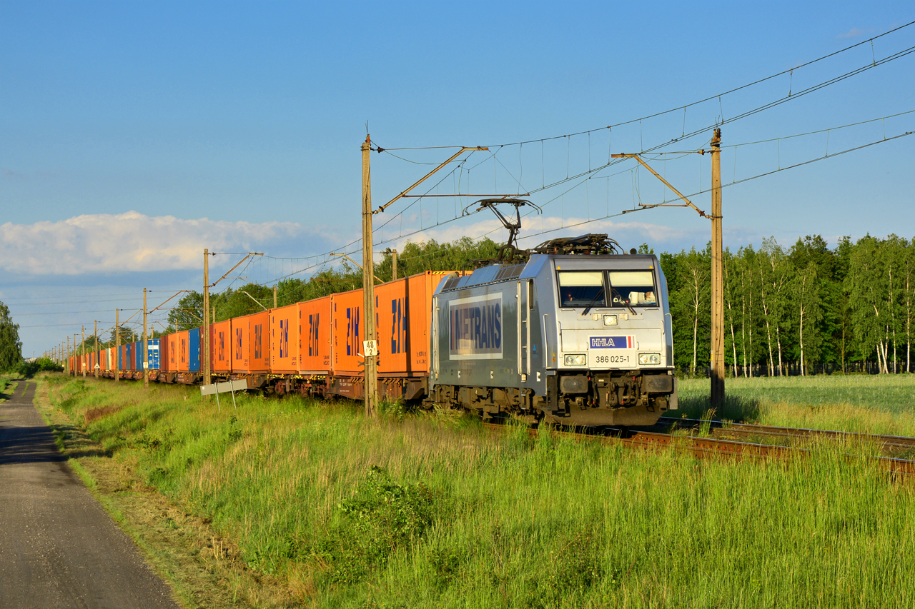 386 025-1