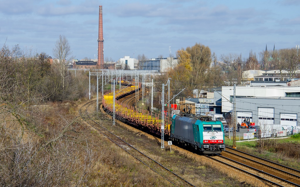 E186-134