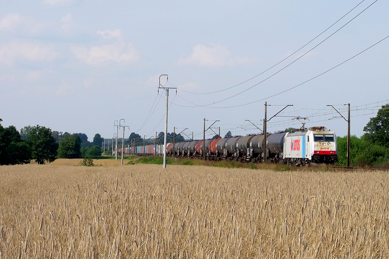 E186-136