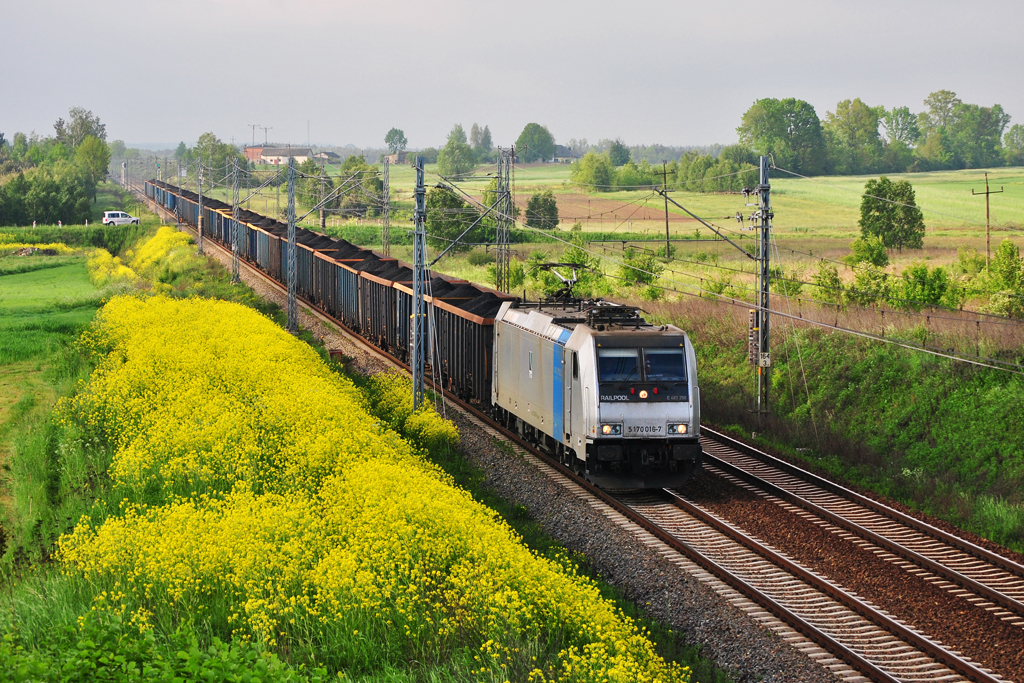 E483-258