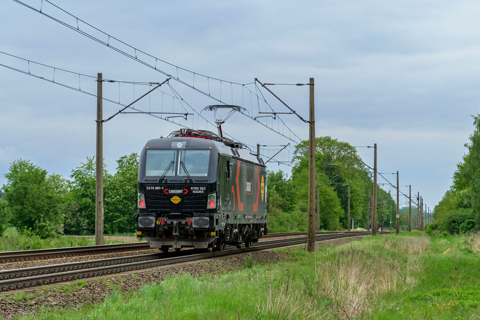 6193 062