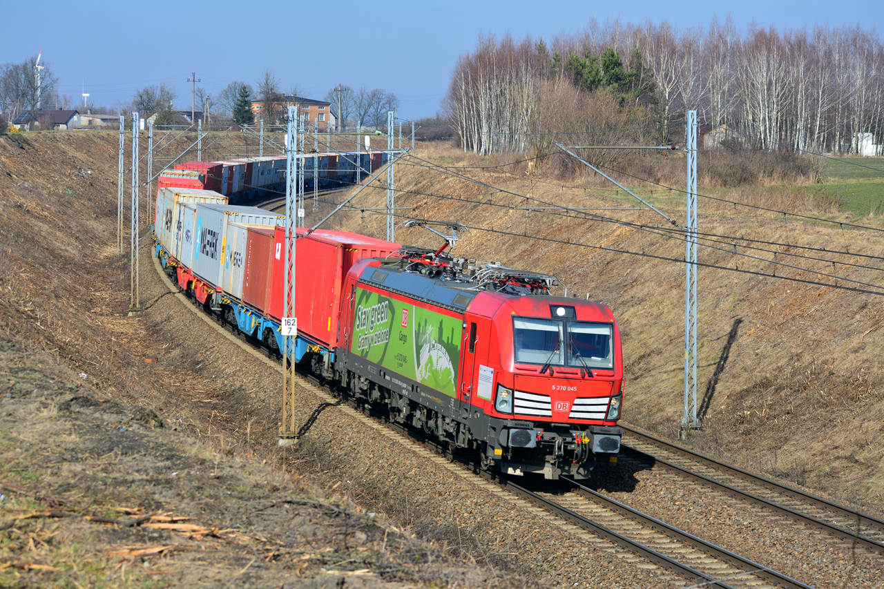 X4EAB-045