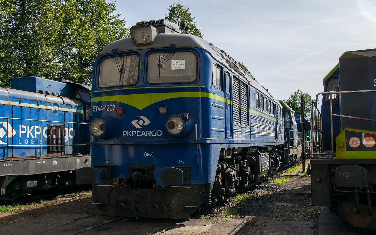 ST44-1207