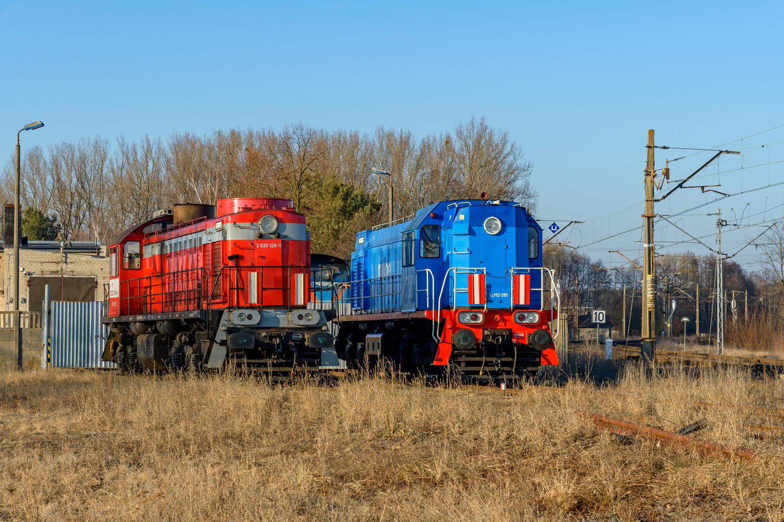 TEM2-200