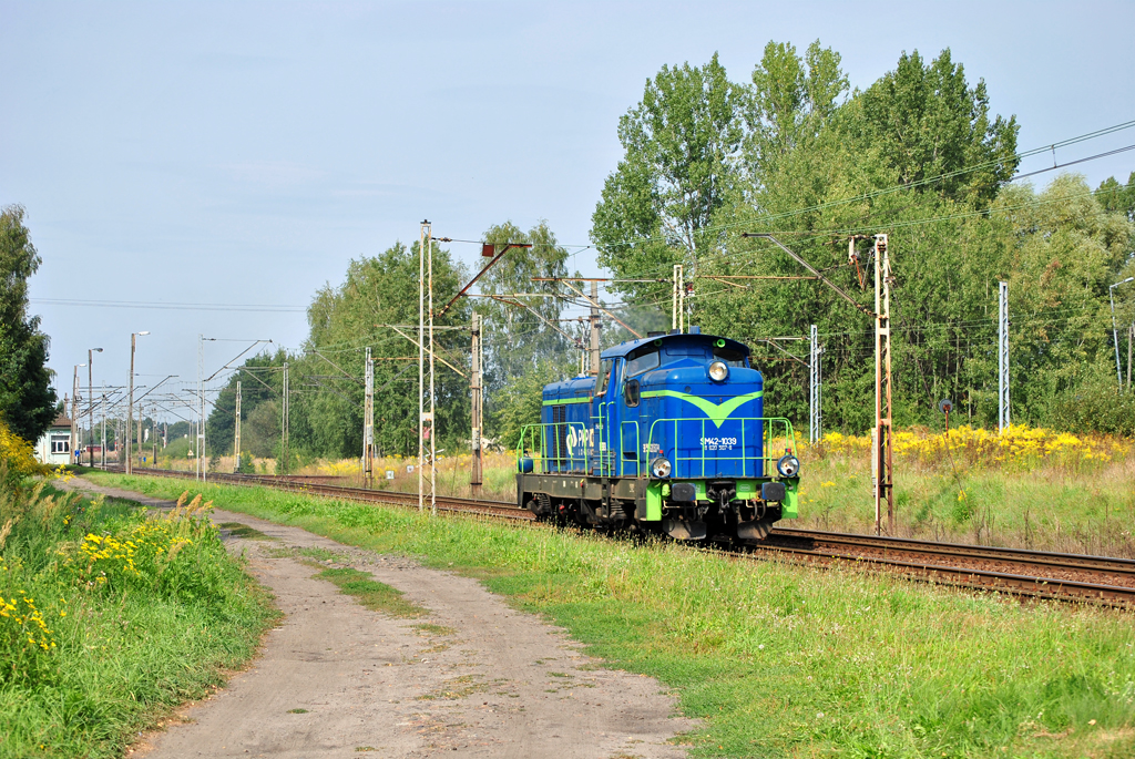 SM42-1039