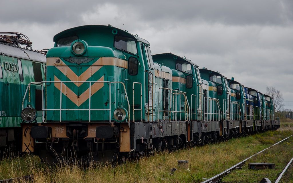 SM42-235