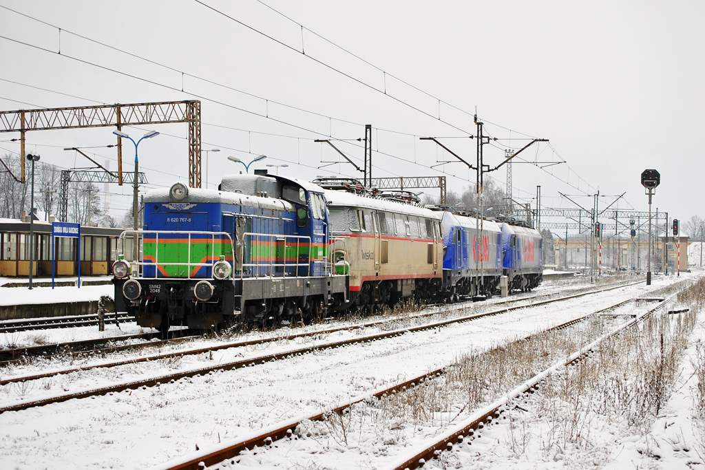 SM42-2048