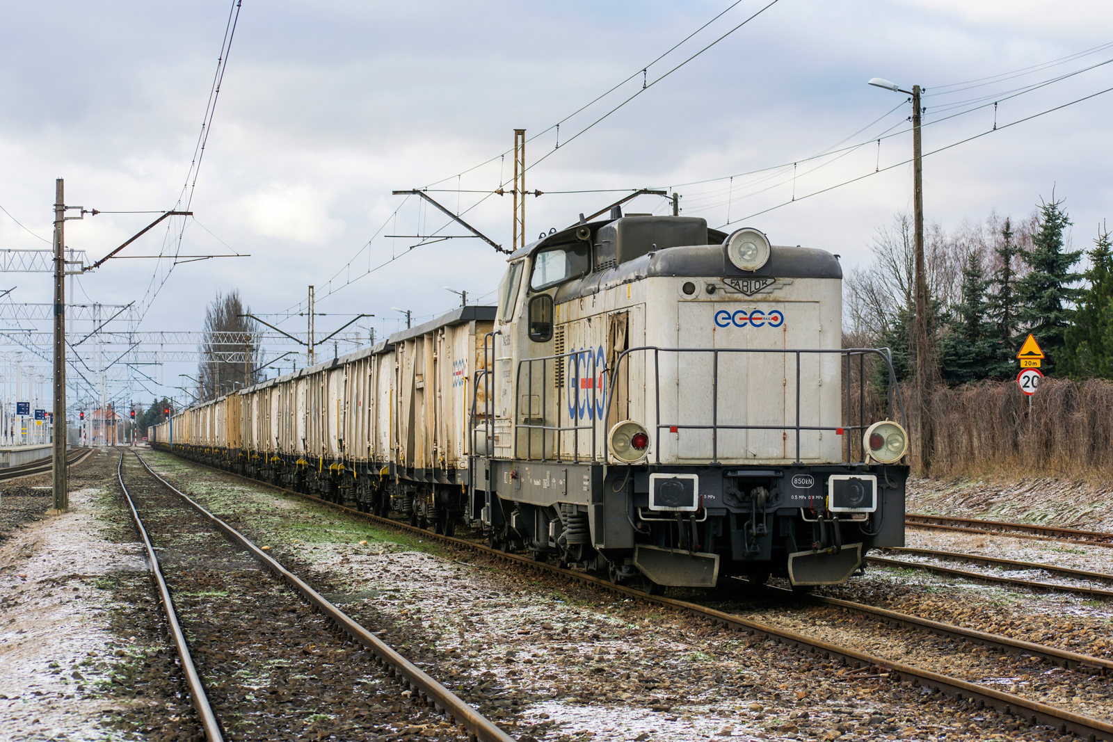 SM42-2506