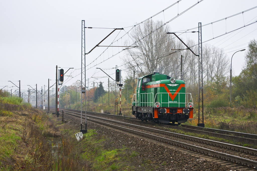 SM42-633