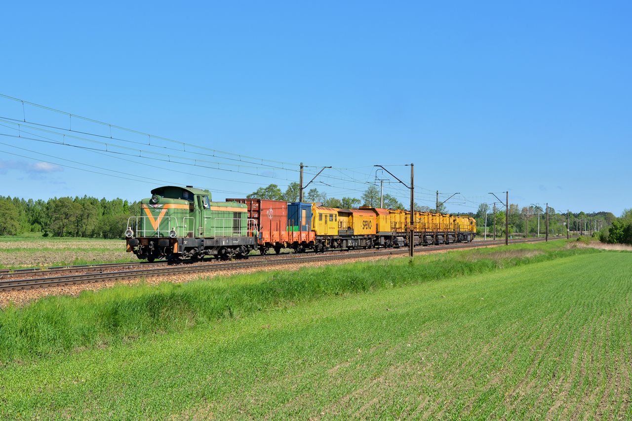 SM42-7763