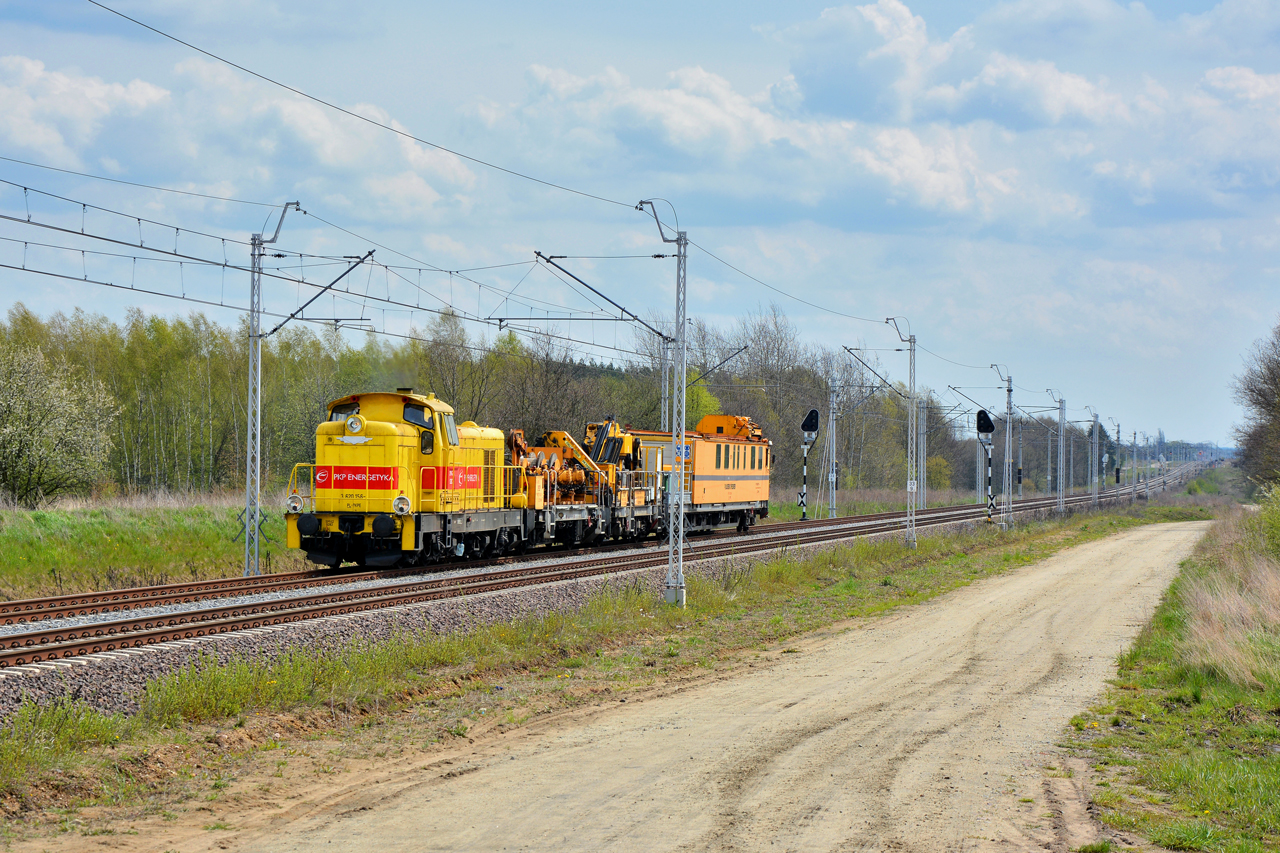 SM42-9283