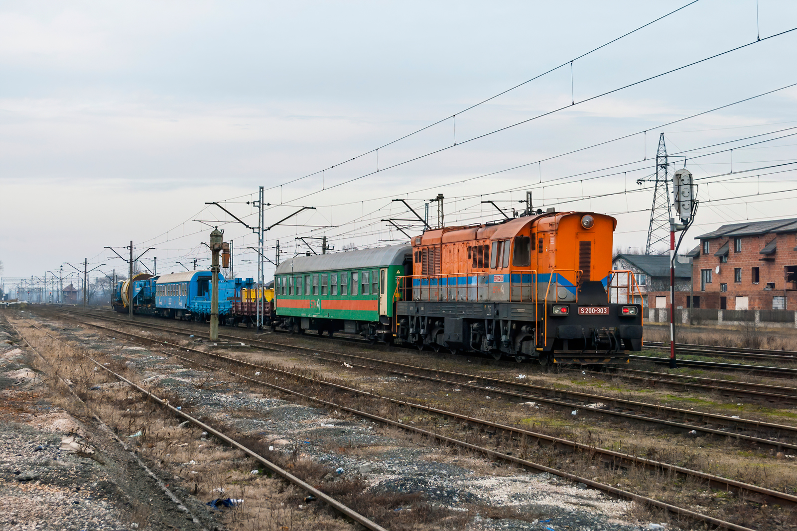 S200-303