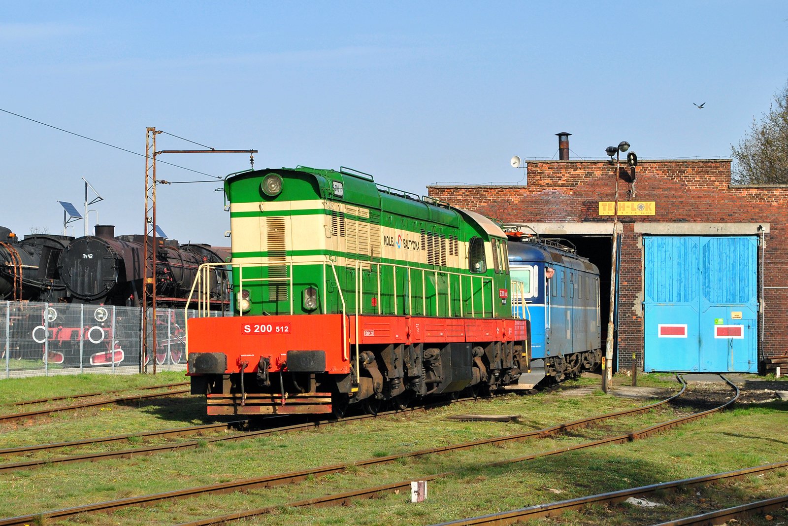 S200-512