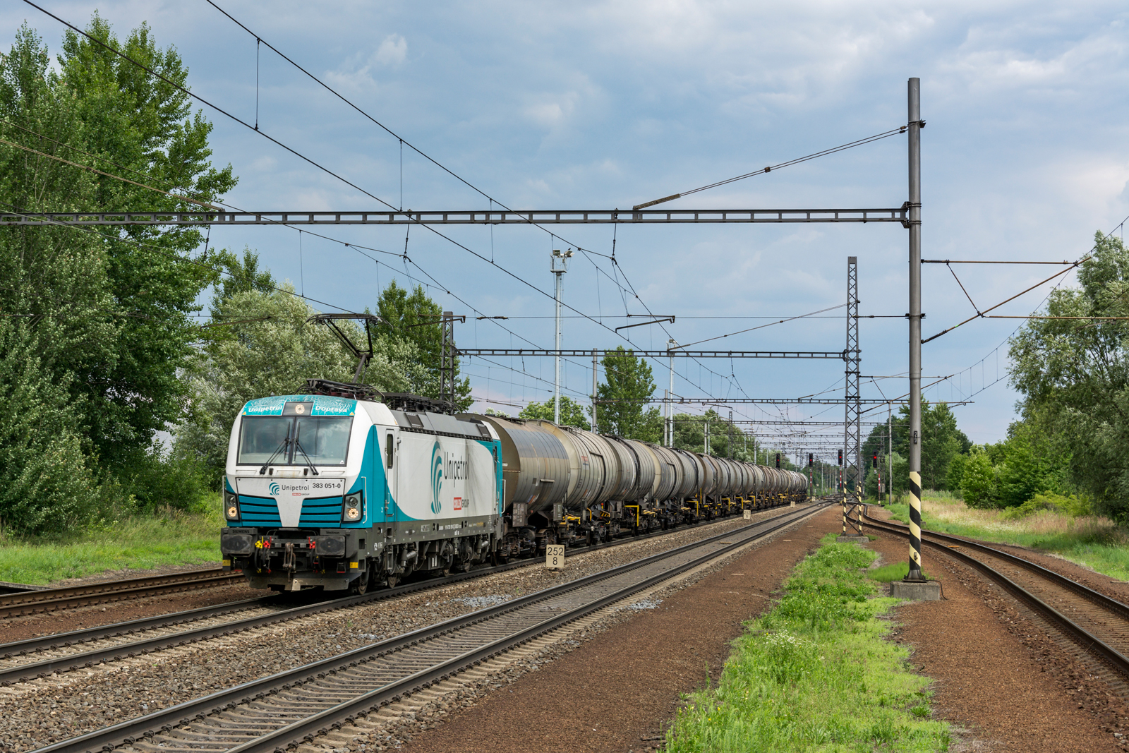 383 051-0