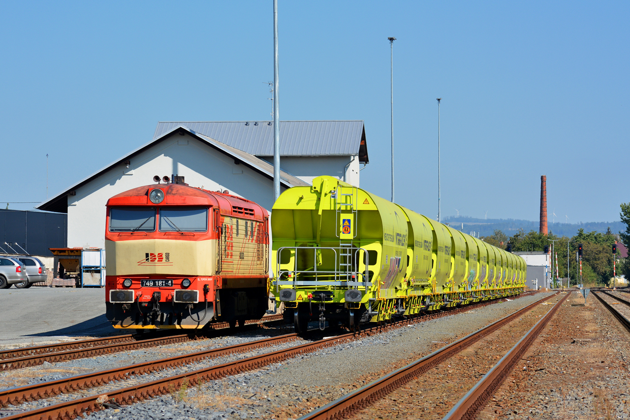 749 181-4