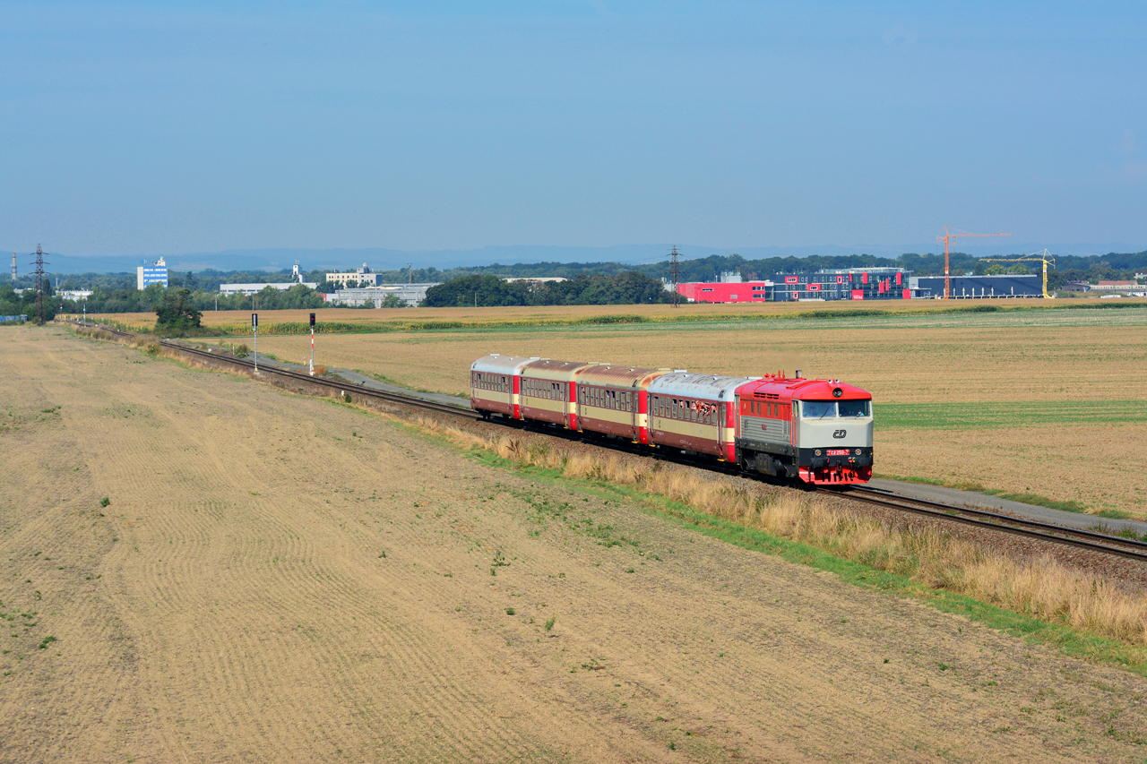 749 250-7