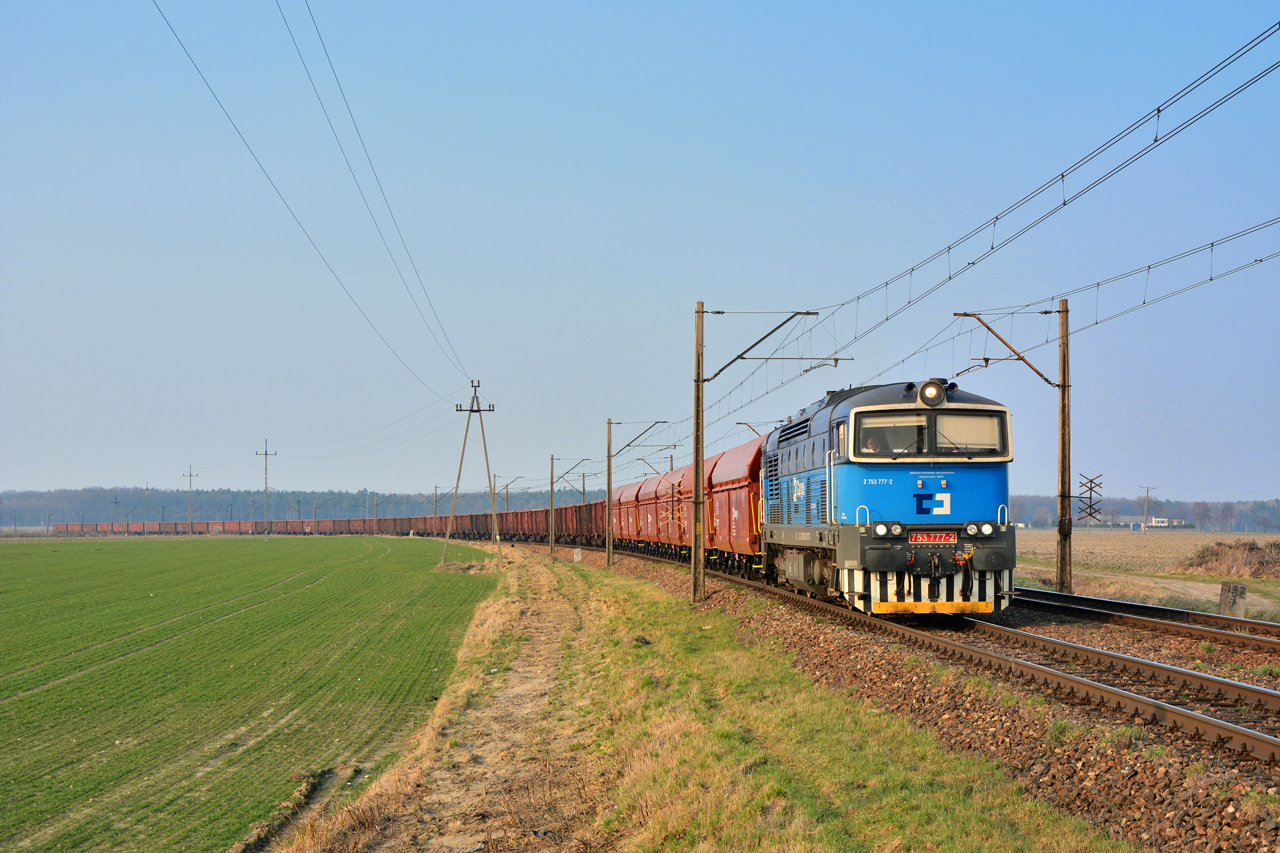 753 777-2