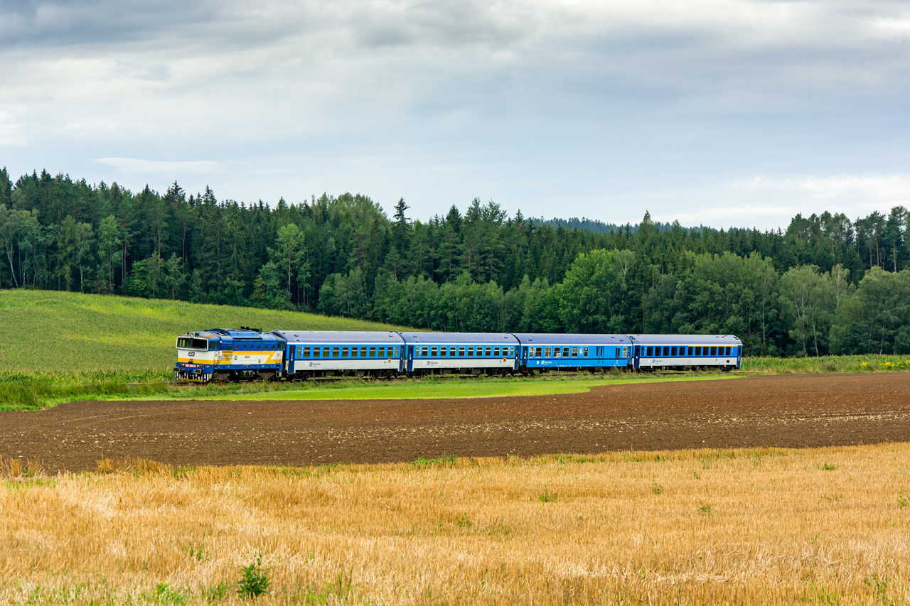 754 059-4