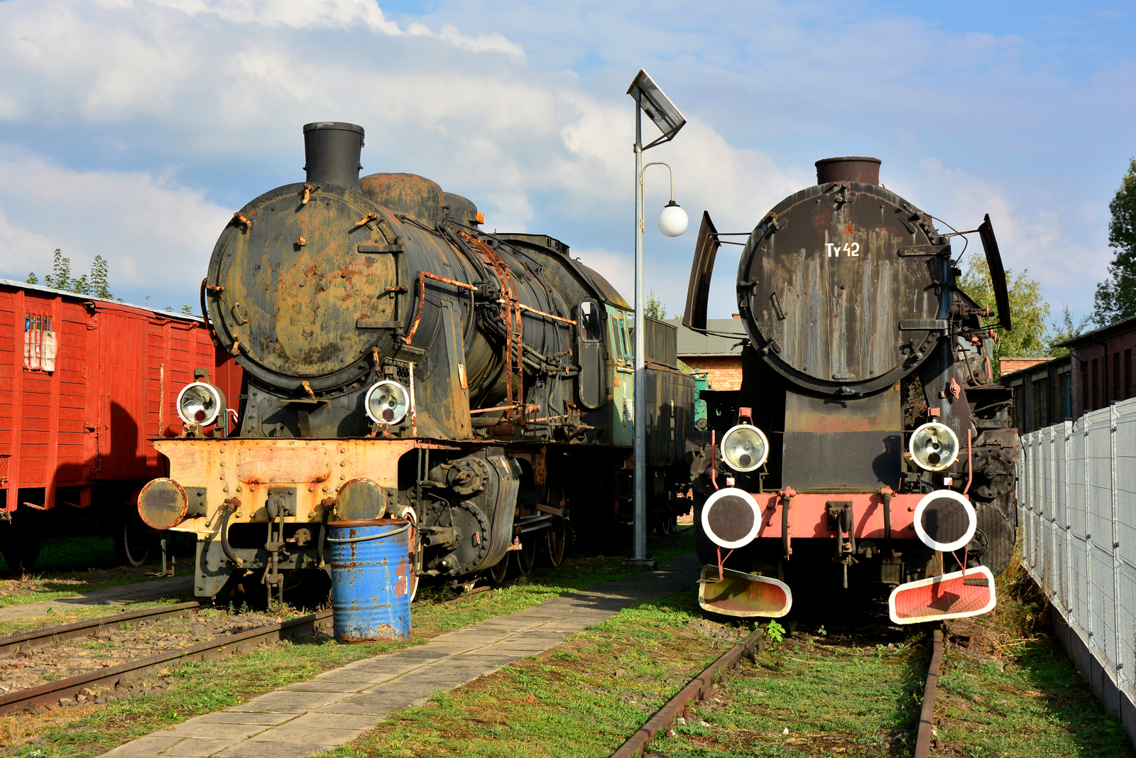 Tr21-53