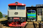 749 250-7
