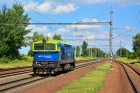 753 732-7