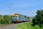 432 275