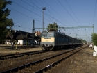 V43 1075 V43 1075