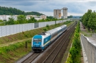 223 064
